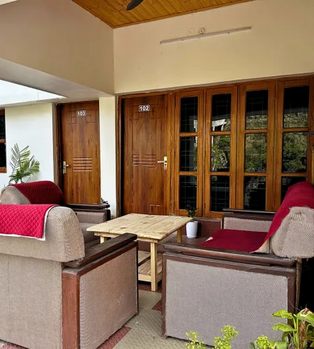 Outdoor Sitting Area
